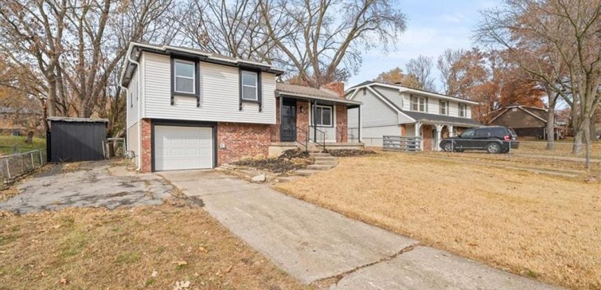 Homes for Sale in Kansas City, MO 64119 | 5412 NE 56th Place