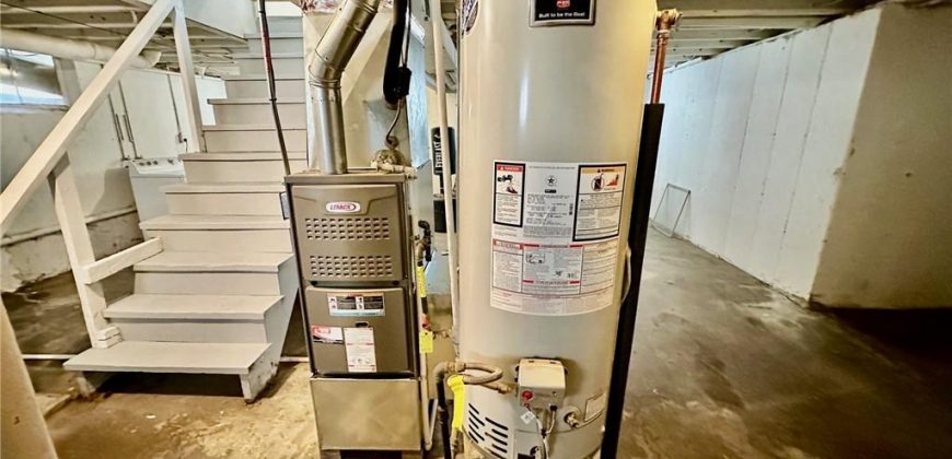 Homes for Sale in Kansas City, MO 64117 | 4720 NE 47th Street