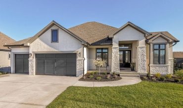 Homes for Sale in Kansas City, MO 64155 | 2908 NE 102nd Street