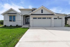 8716-N-Lewis-Avenue-mls-2534223-image-1