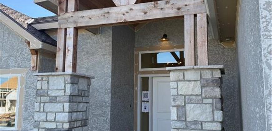 Homes for Sale in Riverside, MO 64150 | 4604 NW Luna Piena Way