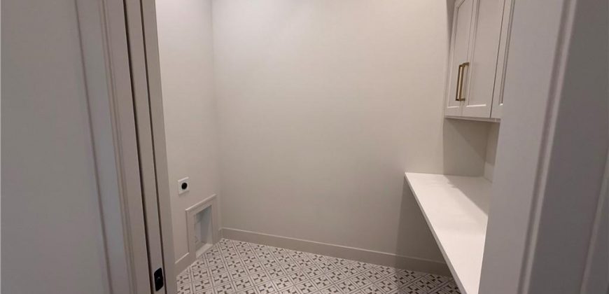 Homes for Sale in Riverside, MO 64150 | 4604 NW Luna Piena Way