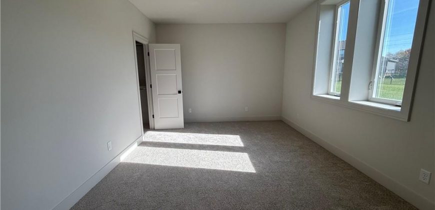 Homes for Sale in Riverside, MO 64150 | 4604 NW Luna Piena Way