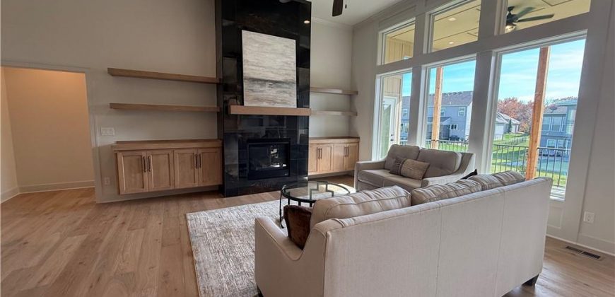 Homes for Sale in Riverside, MO 64150 | 4604 NW Luna Piena Way