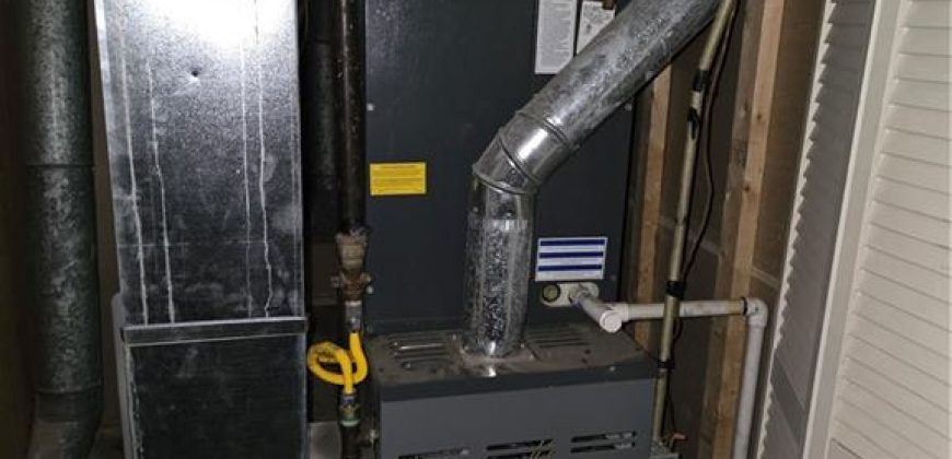 Homes for Sale in Kansas City, MO 64119 | 4947 N Newton Avenue