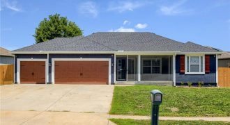 Homes for Sale in Liberty, MO 64068 | 1904  Shirley Court