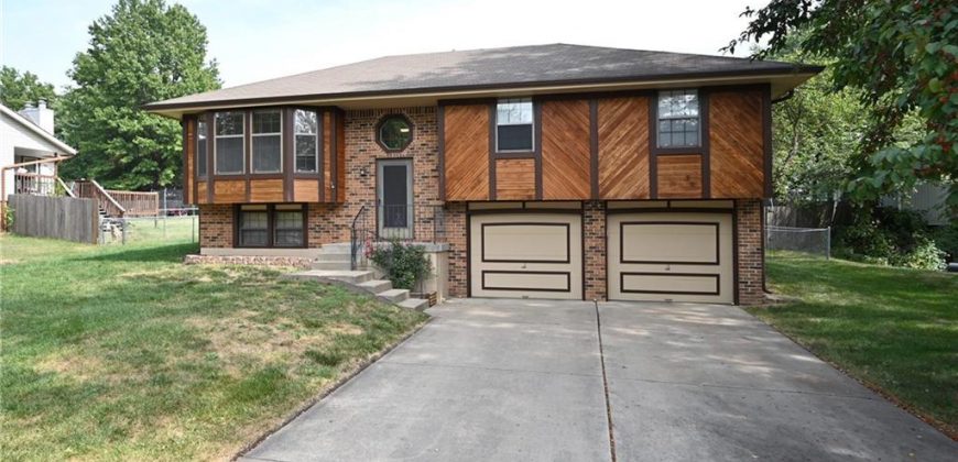 Homes for Sale in Kansas City, MO 64155 | 11433 N Highland Avenue