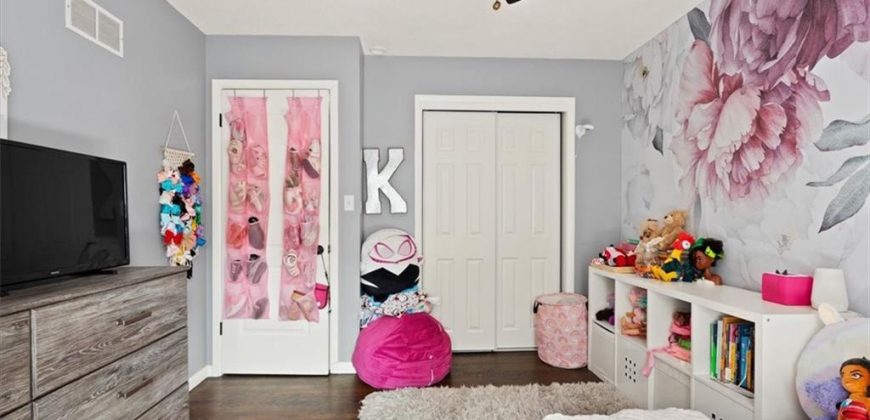 Homes for Sale in Gladstone, MO 64118 | 7104 N Baltimore Avenue