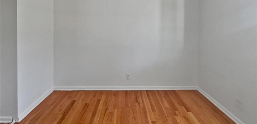 Homes for Sale in Liberty, MO 64068 | 1209  Liberty Drive Terrace