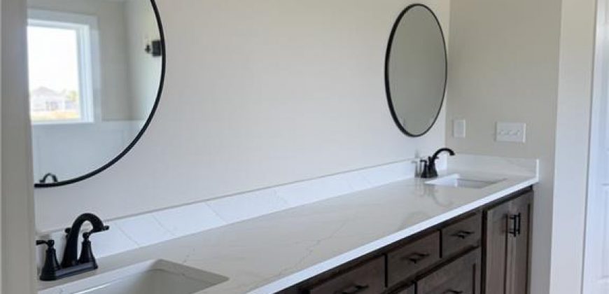 Homes for Sale in Kansas City, MO 64156 | 9007 N Poplar Avenue