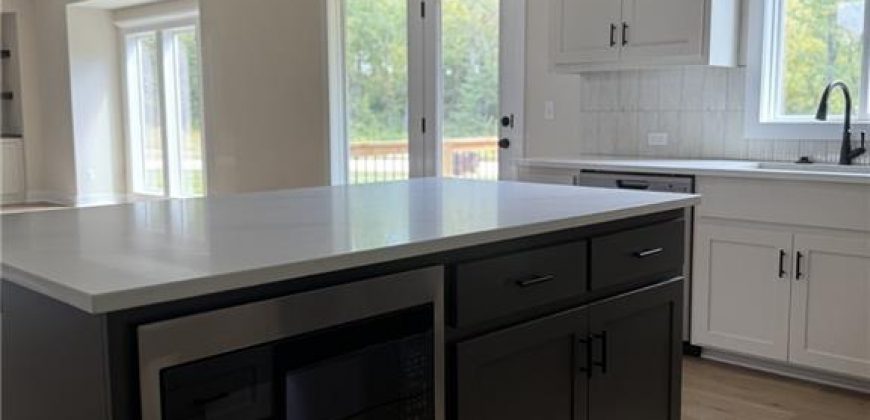 Homes for Sale in Kansas City, MO 64156 | 9007 N Poplar Avenue