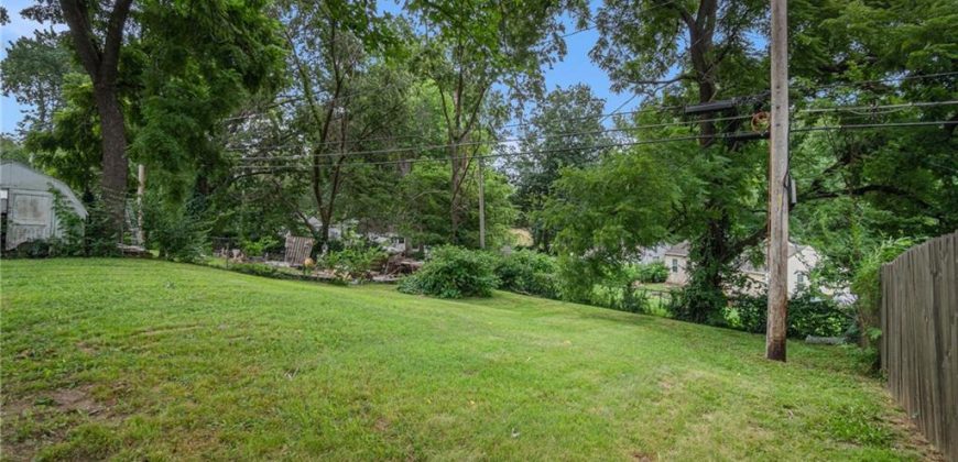 Homes for Sale in Kansas City, MO 64116 | 915 NE 44th Street