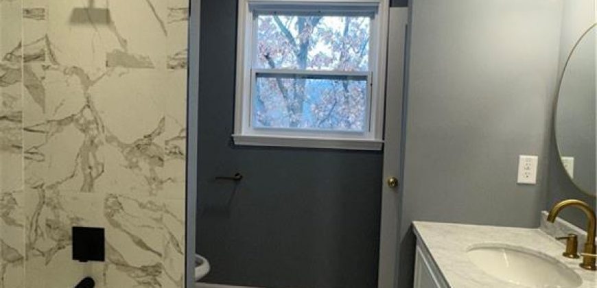 Homes for Sale in Kansas City, MO 64151 | 7412 N Strathbury Avenue