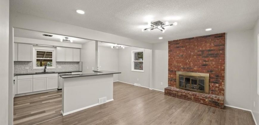 Homes for Sale in Kansas City, MO 64119 | 5412 NE 56th Place