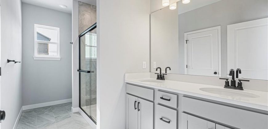 Homes for Sale in Kansas City, MO 64154 | 3024 NW 95th Terrace