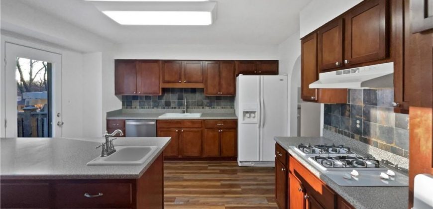 Homes for Sale in Kansas City, MO 64151 | 7821 N Overland Drive