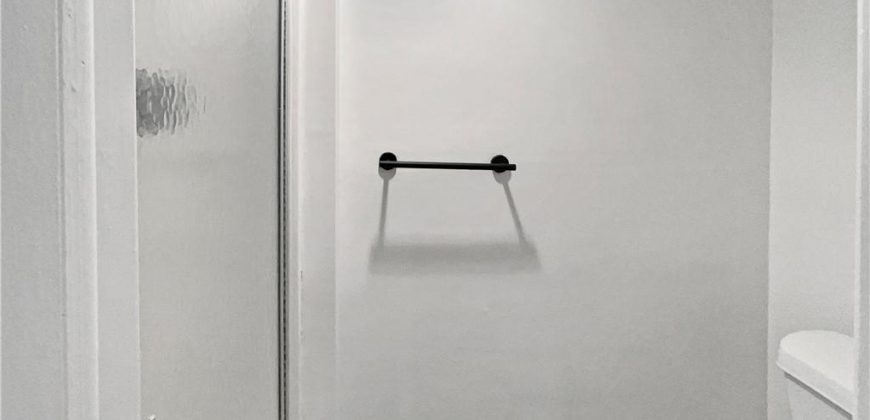 Homes for Sale in Kansas City, MO 64151 | 7821 N Overland Drive