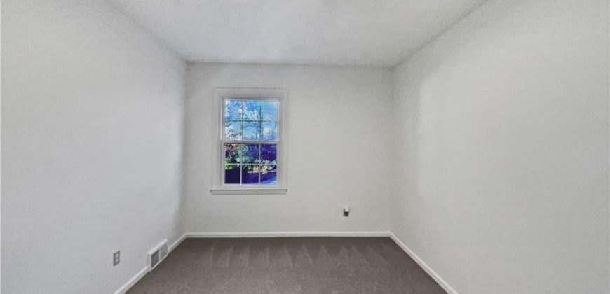 Homes for Sale in Kansas City, MO 64151 | 7821 N Overland Drive