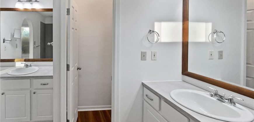 Homes for Sale in Kansas City, MO 64151 | 7821 N Overland Drive