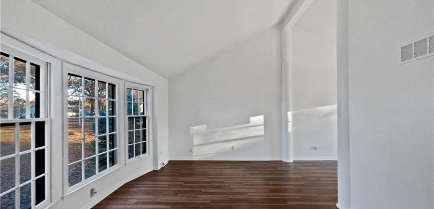 Homes for Sale in Kansas City, MO 64151 | 7821 N Overland Drive