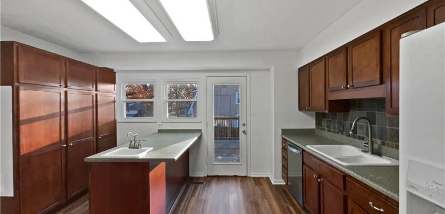 Homes for Sale in Kansas City, MO 64151 | 7821 N Overland Drive