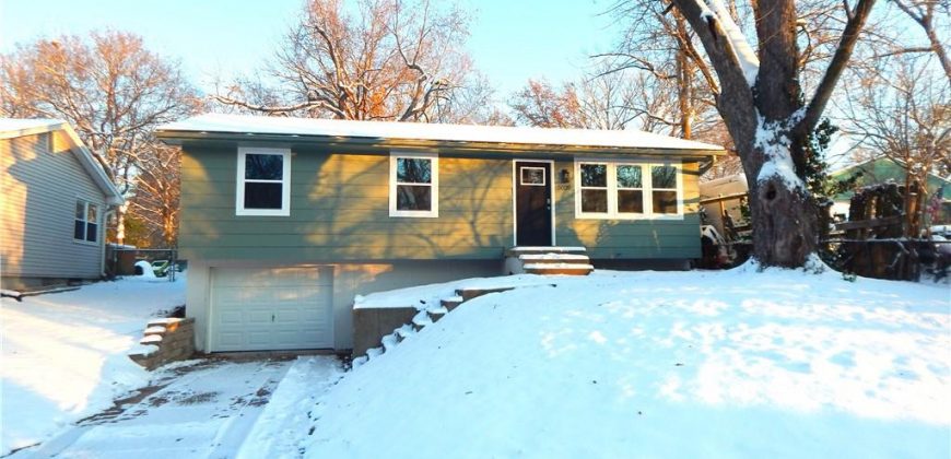 Homes for Sale in Kansas City, MO 64119 | 5820 NE 60th Street