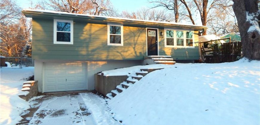 Homes for Sale in Kansas City, MO 64119 | 5820 NE 60th Street