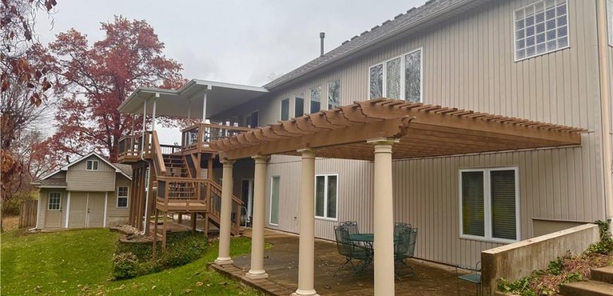 Homes for Sale in Liberty, MO 64068 | 1508  Ridgeway Drive