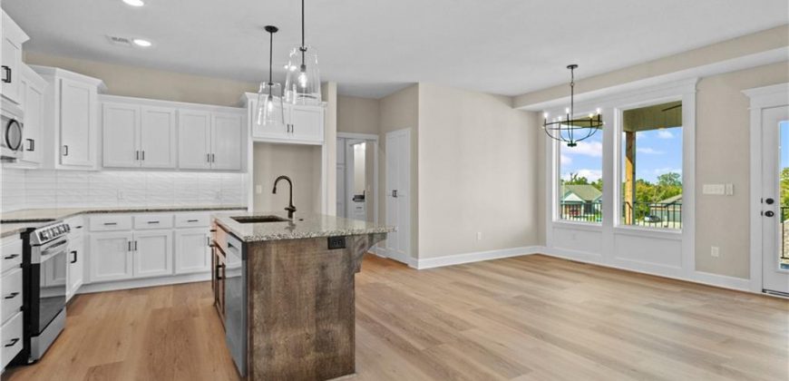 Homes for Sale in Platte City, MO 64079 | 2500  Windmill Drive