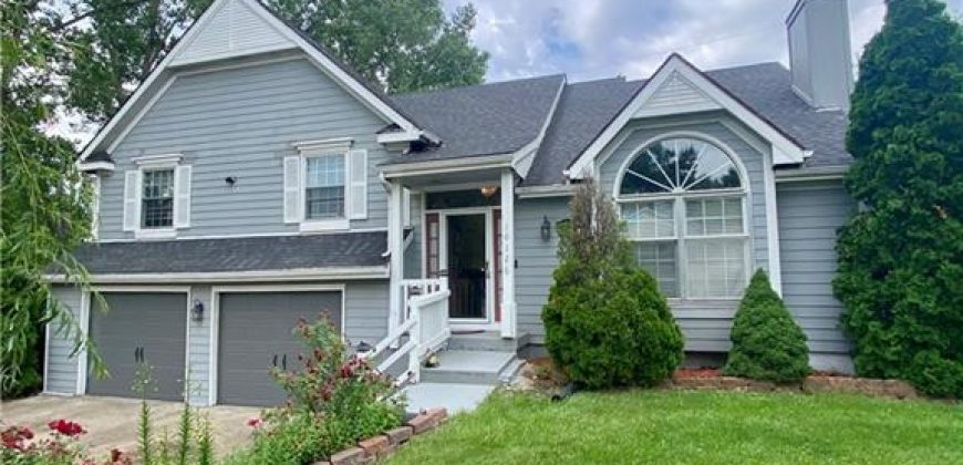 Homes for Sale in Kansas City, MO 64155 | 10126 N Highland Terrace