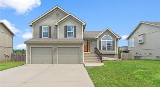 Homes for Sale in Kansas City, MO 64155 | 11217 N Pennsylvania Avenue