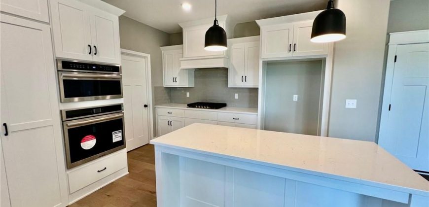 Homes for Sale in Liberty, MO 64068 | 2189  Heritage Court