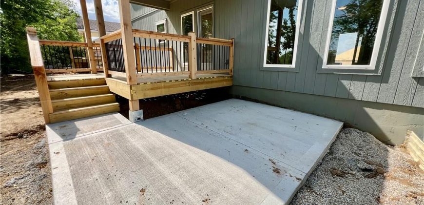 Homes for Sale in Liberty, MO 64068 | 2189  Heritage Court