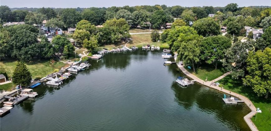 Homes for Sale in Weatherby Lake, MO 64152 | 7610 NW Westside Drive