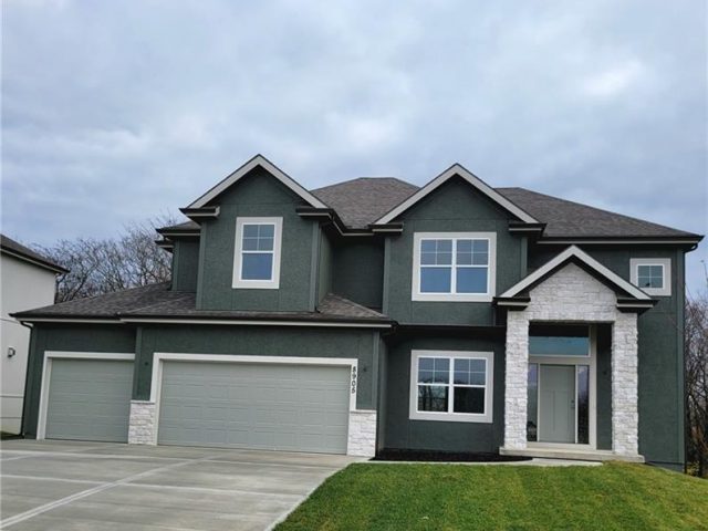 Homes for Sale in Kansas City, MO 64156 | 8905 N Colorado Avenue