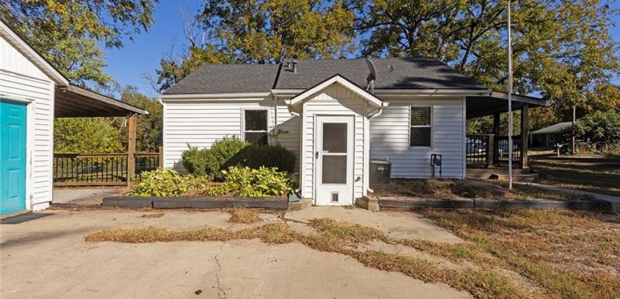 Homes for Sale in Kansas City, MO 64119 | 6924 NE 56th Street