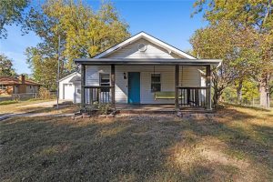 6924-NE-56th-Street-mls-2582171-image-1