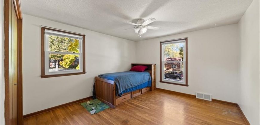 Homes for Sale in Parkville, MO 64152 | 6606 NW Quail Run Drive