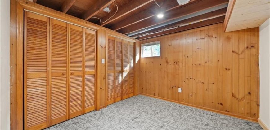 Homes for Sale in Parkville, MO 64152 | 6606 NW Quail Run Drive