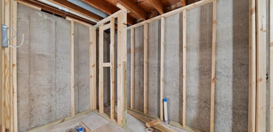 Homes for Sale in Parkville, MO 64152 | 6606 NW Quail Run Drive