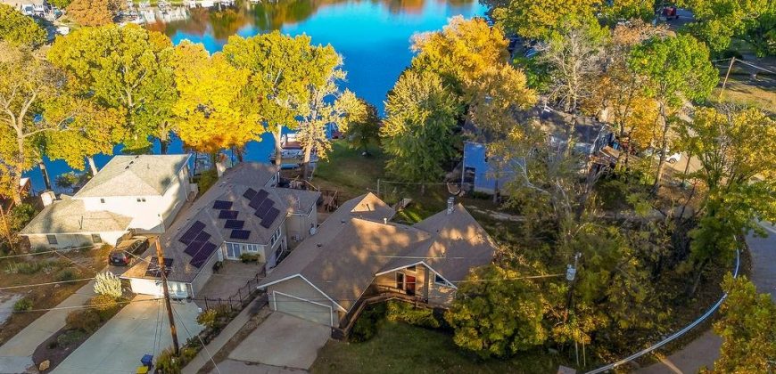 Homes for Sale in Lake Waukomis, MO 64151 | 779 NW SOUTH SHORE Drive