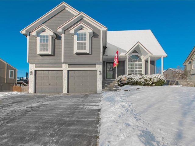 Homes for Sale in Kansas City, MO 64157 | 11024 N Skiles Avenue