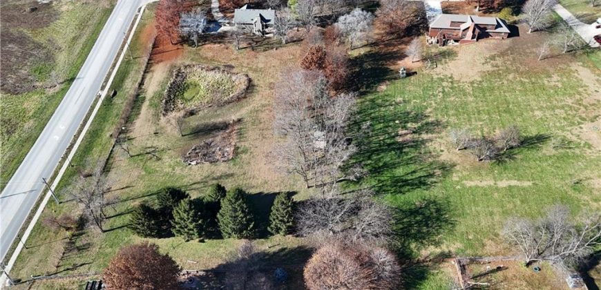 Homes for Sale in Kearney, MO 64060 | 1811  Paddock Drive