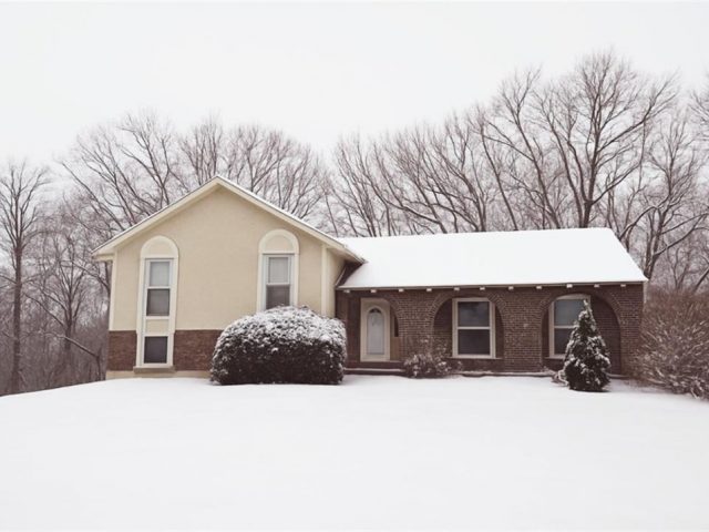 Homes for Sale in Parkville, MO 64152 | 6708 NW 50TH Street