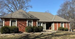 Homes for Sale in Kansas City, MO 64151 | 8148 NW Twin Oaks Drive