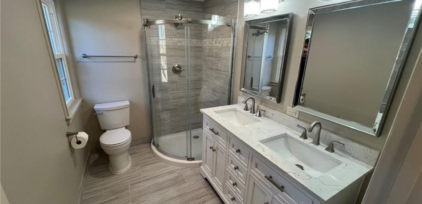 Homes for Sale in Kansas City, MO 64118 | 900 NE Barnes Avenue