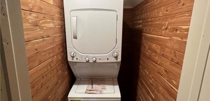 Homes for Sale in Kansas City, MO 64118 | 900 NE Barnes Avenue