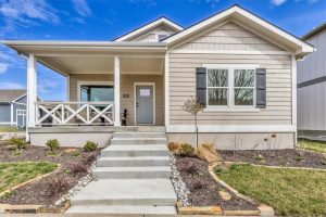 8804-NE-81st-Terrace-mls-2538751-image-1