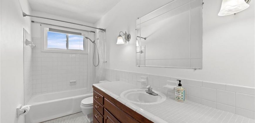 Homes for Sale in Gladstone, MO 64119 | 3511 NE 61st Terrace