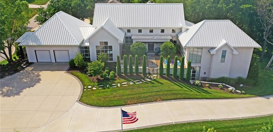 Homes for Sale in Parkville, MO 64152 | 6949  Watson’s Country Lane